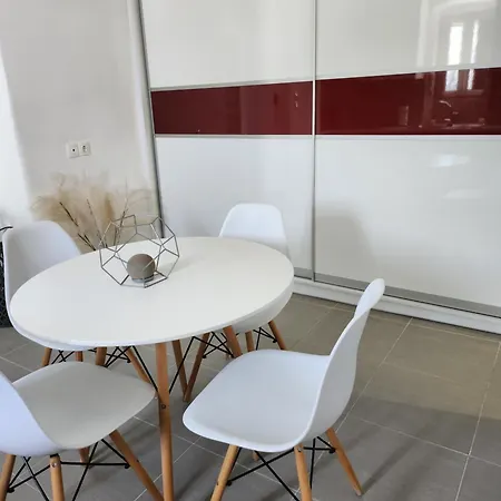 Mareva's House Apartment *