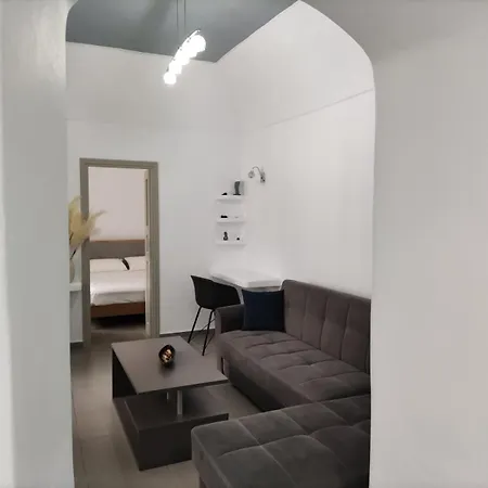 Mareva's House Апартаменты Пиргос